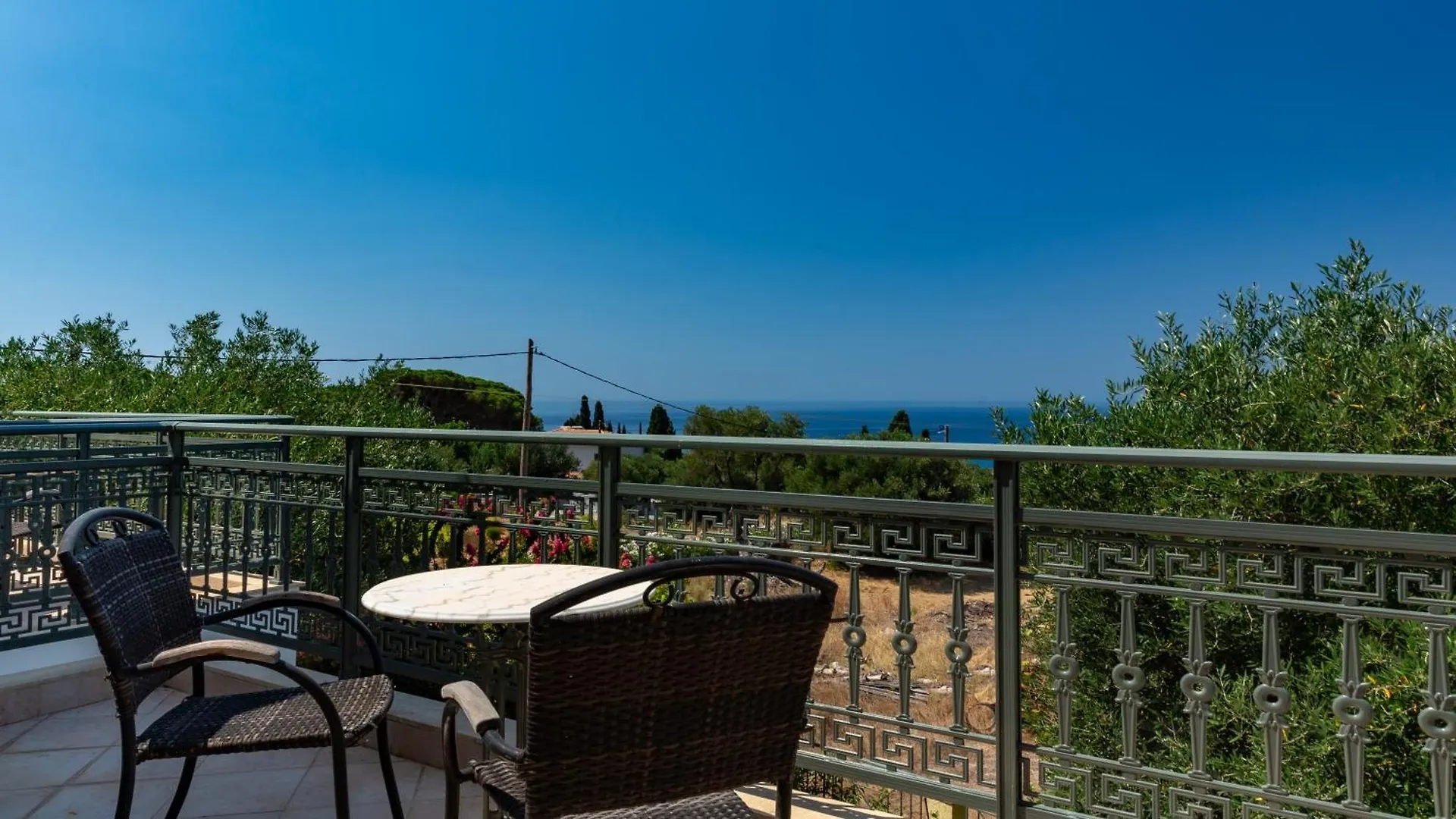 Villa Afrato Vlachata
